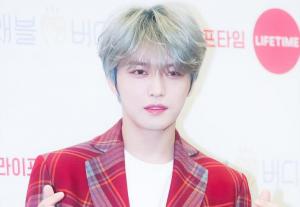 [이슈] JYJ 김재중, 만우절에 전한 코로나19 확진 소식에 &apos;충격&apos; (+전문)