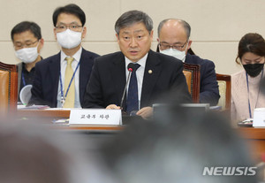 온라인수업 기기 없는 학생 22만3천명…"개학 전 지급 완료"(종합)