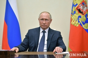 푸틴 "러시아 코로나19 추세 앞으로 2~3주에 달려"