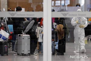 서울 코로나19 확진자 7명 늘어 총 597명…해외입국 관련 227명
