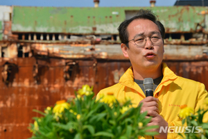 &apos;우재 아빠&apos; 고영환씨 "벽에 부딪혀도 세월호 진상 끝까지 규명"