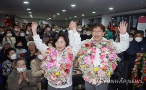 무소속 당선 권성동 "미래통합당 복당 신청, 복당해 원내대표 도전"