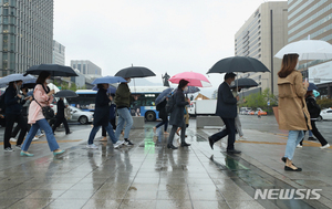 일요일 &apos;곡우&apos;, 전국에 비 소식…서울은 저녁께 내릴듯