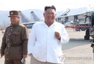 로이터통신 "중국, 김정은 도울 의료전문가 북한에 파견"