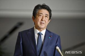 아베·자민당 위기…일본인 46% "중의원 선거 통한 정권 교체 원해"