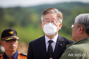 [단독인터뷰]이재명 "이천 화재, 미필적 고의 살인으로도 볼 수 있다"