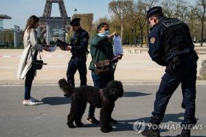 프랑스 상원 "한국은 코로나19 모범사례" 보고서…시민 공동체 정신에 주목