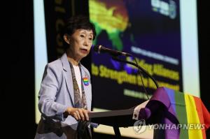 최영애 인권위원장 "코로나19 국면에서 성소수자 혐오·차별 중지, 공동체 안전 지키는 길"