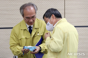 "이태원클럽 방문자 2500명 연락불통...추적 최우선"(종합)