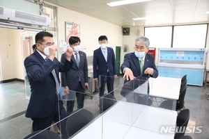 박종훈 교육감, 고3 등교수업 대비 학교방역 최종 점검