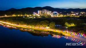 경주 형산강 일원 &apos;코로나19 극복 희망 연등불’ 밝혀