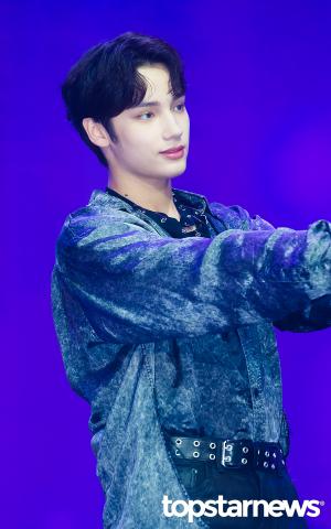 [HD포토] 투모로우바이투게더(TXT) 휴닝카이, ‘이국적인 비주얼’ (세계가불타버린밤우린)