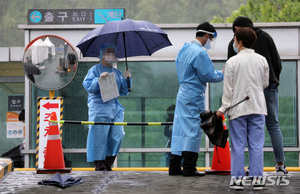 서울 코로나19 확진자 2명 증가…이태원클럽·삼성서울병원 관련 無