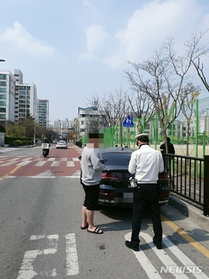 충북경찰, 초교 등하굣길 경찰 배치…스쿨존 집중 단속