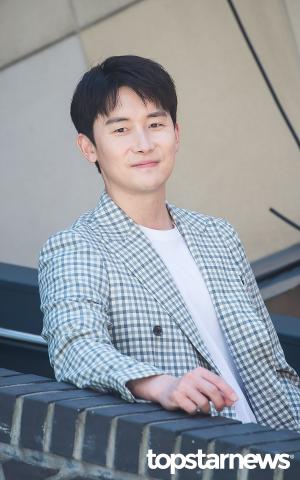 [HD포토] 김준한, ‘부드러운 미소’ (슬기로운 의사생활 인터뷰)