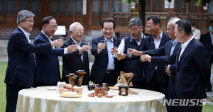 &apos;코로나 위기극복&apos; 노사정 이견 여전…"이달 중 합의" 공감대(종합)