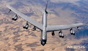 북한 도발에 미국 전략자산 전개 &apos;경고&apos;…B-52H 폭격기·항공모함 뜨나