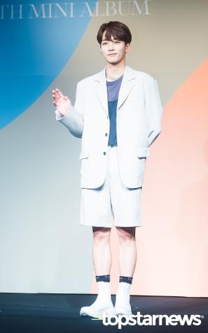 [HD포토] 세븐틴(Seventeen) 정한, ‘소년 같은 비주얼’ (Left&Right)