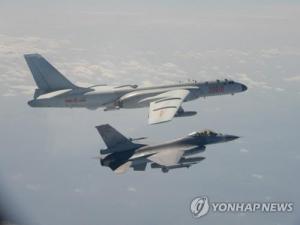 "중국 군용기, 대만 인근에서 공중급유 중인 미군기에 근접 비행 도발"…미중 갈등 심화