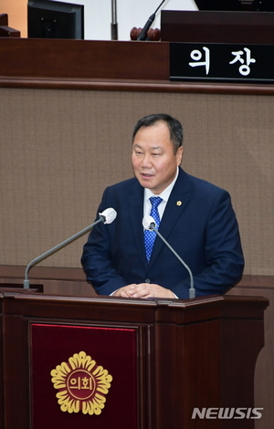 서울시의회 제10대 후반기 의장에 김인호의원 선출(종합)