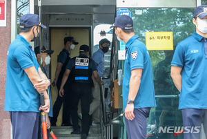 탈북단체, 대북전단 압수수색 반발…"김여정에 쫄았나"(종합)