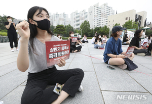 홍남기, 등록금 반환 지원 반대 입장…"추경 보단 예비비로"