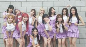 아이즈원, &apos;더쇼&apos; 1위로 음악방송 7관왕…"위즈원 감사합니다"