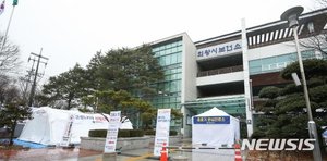 군포 60대 여성 확진…수원 확진자 부부와 접촉