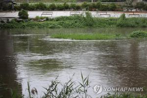 [날씨] 서울·인천·화성·안산·평택·시흥·의정부·광명·군포·오산·의왕·과천 등 호우주의보…부산 폭염경보, 제주 폭염특보