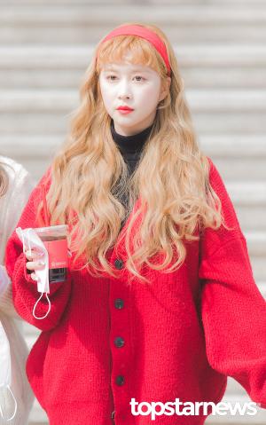 [HD포토] 우주소녀(WJSN) 쪼꼬미 다영, ‘새하얀 피부 뽐내며’ (정은지의 가요광장 출근길)