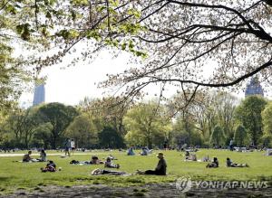 미국 여론조사 결과 "한국에 대한 미국 국민 호감도 60점…역대 최고"