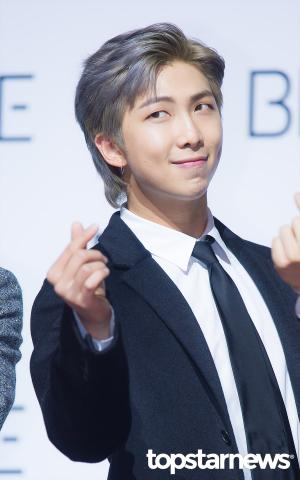 [현장] 방탄소년단(BTS) RM "&apos;BE&apos; 앨범, 멤버들 자작곡에서 시작된 곡 많아...결과 어떨지 궁금"