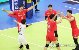 [리부트] &apos;연봉 기습 공개&apos; 한국전력, KOVO 이사회 의결 위반 논란에 제재…샐러리캡 최소 소진율 미이행 이어 또다시 논란