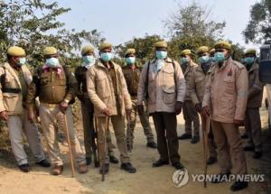 인도 북부서 30대 기자 산 채로 불에 태워져…마을 지도자 비리 보도 보복