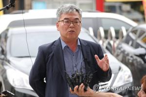 &apos;술접대 검사 실명 폭로&apos;한 박훈 변호사, 김봉현 변호인단 합류