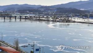 [날씨] 북극한파에 역대 최저기온 경신…온난화로 인한 &apos;음의 북극진동&apos; 때문