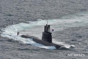군, 잠수함 발사 탄도미사일(SLBM) 개발 막바지…연내 수중발사 시험할 듯