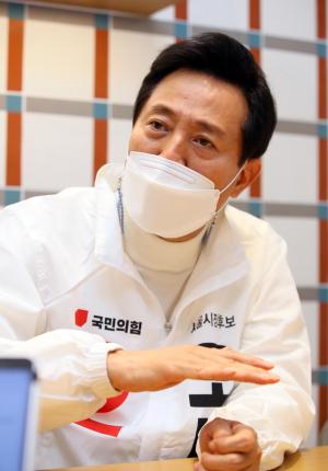 오세훈 "김어준, 계속 진행하되 교통정보 제공하시라"