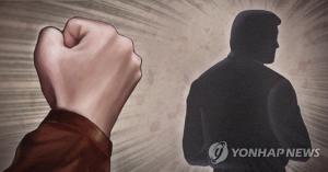 헌금 강요하고 신도들 때린 안산 모 교회 목사 아내·남동생 구속…목사는 준강제추행 혐의로 구속 중