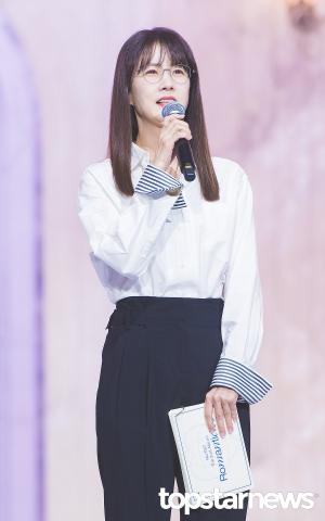 [HD포토] 박소현, ‘쇼케이스 MC 맡았어요’ (뉴이스트 INSIDE OUT 쇼케이스)