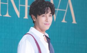 “로맨스 스캠 당한 정황도”…신화 김동완, SNS 사칭 피해 주의 당부