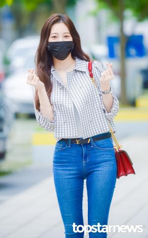 [HD포토] 걸스데이 유라, ‘이번주 영스 스페셜DJ랍니다~’ (영스트리트 출근길)