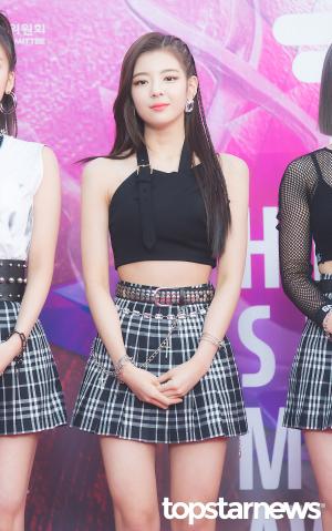 "경찰 재수사 요청할 것"…JYP, 있지(ITZY) 리아 학폭 의혹 폭로 사건 입장 전했다