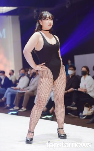 [HD포토] 꾸뿌, ‘하이레그 수영복으로 뽐낸 몸매’ (맥심 내추럴 사이즈 모델 콘테스트)