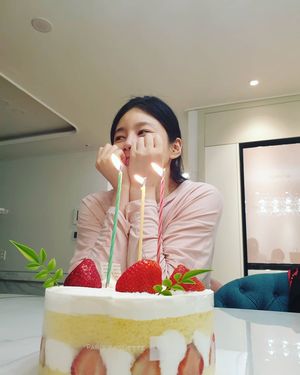 "만난 지는 10년"…윤주만-김예린, 남양주 아파트서 맞은 결혼 3주년