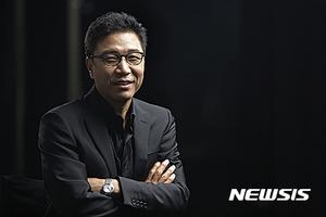 "무려 17세 연하?" SM엔터 이수만, 50대 여성 외신 기자에 50억대 &apos;고급빌라&apos; 증여