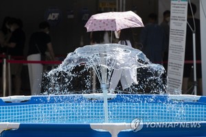 [내일 날씨] 서울 35.9도 올해 가장 더운 날…내일도 푹푹 찌는 무더위