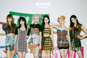 스테이씨, 1st 미니앨범 ‘STEREOTYPE’ 1·2차 콘셉트 포토 공개 완료