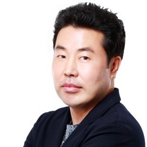 "수험생들 비상" 한국지리 1타강사 이기상, 수능 앞두고 개강 불가 공지