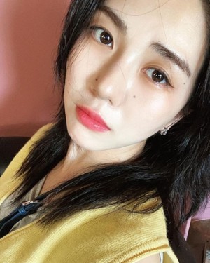 AOA 출신 권민아, 인스타그램 재개 "진실은 언젠가 밝혀질 것"
